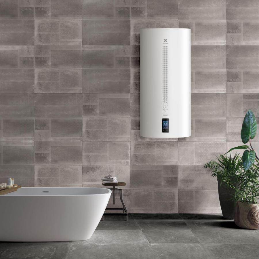 Увеличить Водонагреватель Electrolux EWH 100 SmartInverter