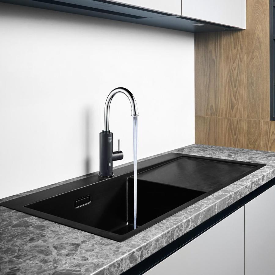 Увеличить Водонагреватель проточный Royal Thermo QuickTap (Black)
